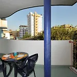 Lovely And Cozy Beachside Flat-beahost