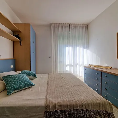 Lovely And Cozy Beachside Flat-beahost 비비오네