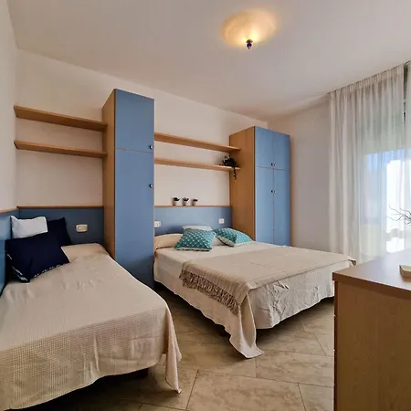 Apartamento Lovely And Cozy Beachside Flat-beahost *