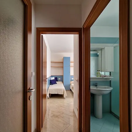 Lovely And Cozy Beachside Flat - Beahost