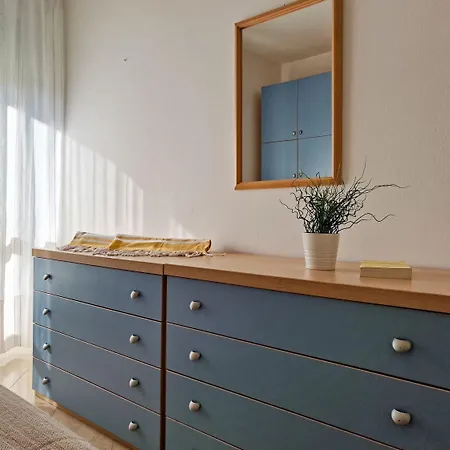 Lovely And Cozy Beachside Flat - Beahost Апартаменти