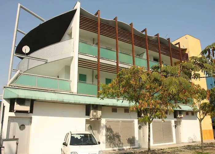 Lägenhet Lovely And Cozy Beachside Flat-beahost