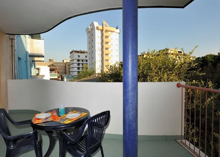 Lovely And Cozy Beachside Flat-beahost